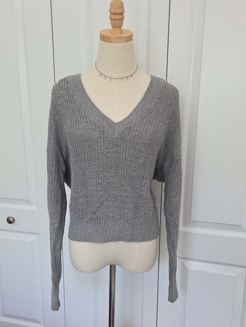 Express Gray V-Neck Ribbed Knit Open Back Sweater